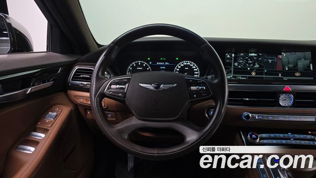 Genesis G90 2019 — photo 18