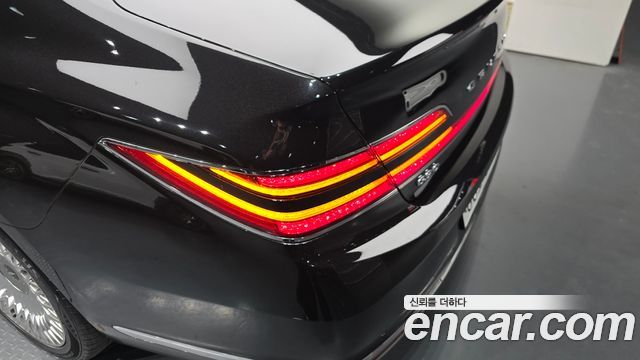 Genesis G90 2019 — photo 9