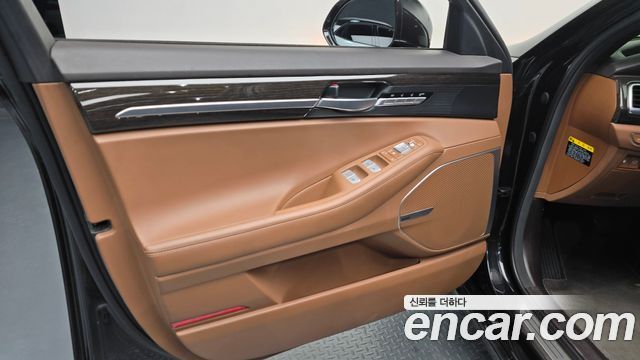 Genesis G90 2019 — photo 14