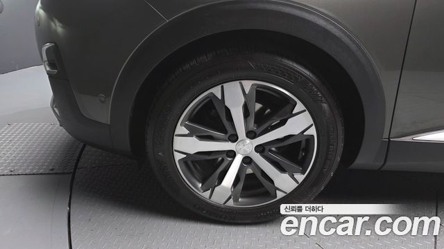 Peugeot 5008 2021 — photo 5