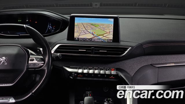 Peugeot 5008 2021 — photo 12