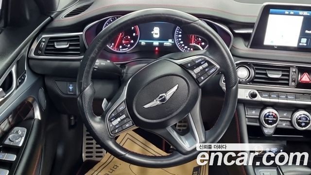 Genesis G70 2018 — photo 9