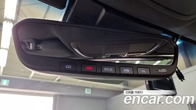 Genesis G70 2018 — photo 13