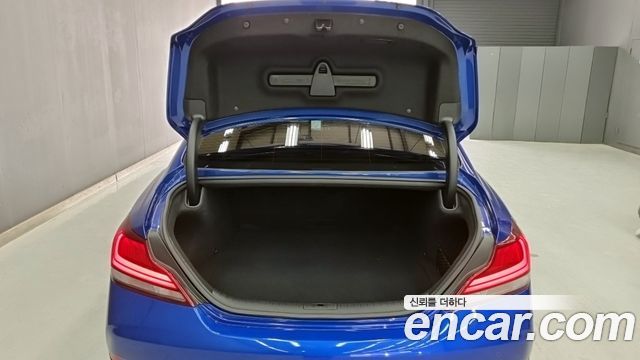 Genesis G70 2018 — photo 16