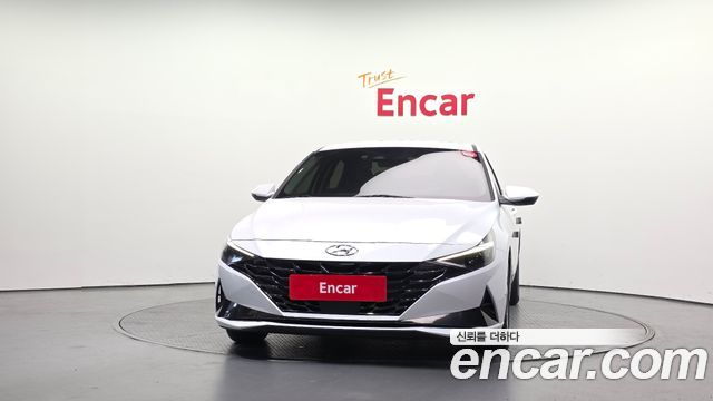 Hyundai AVANTE 2021 — photo 3