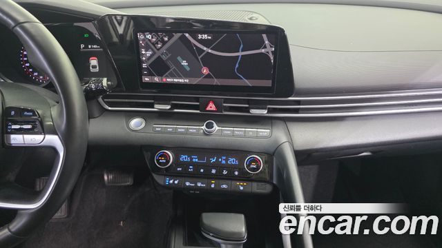 Hyundai AVANTE 2021 — photo 21