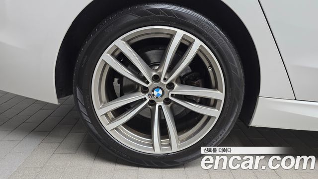 BMW Gran Turismo 2019 — photo 5