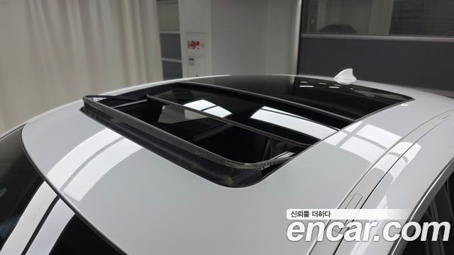 BMW Gran Turismo 2019 — photo 25