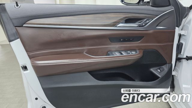BMW Gran Turismo 2019 — photo 14