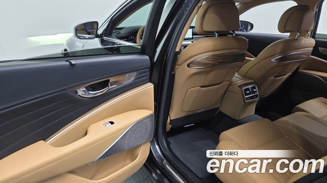 Kia K9 2022 — photo 17