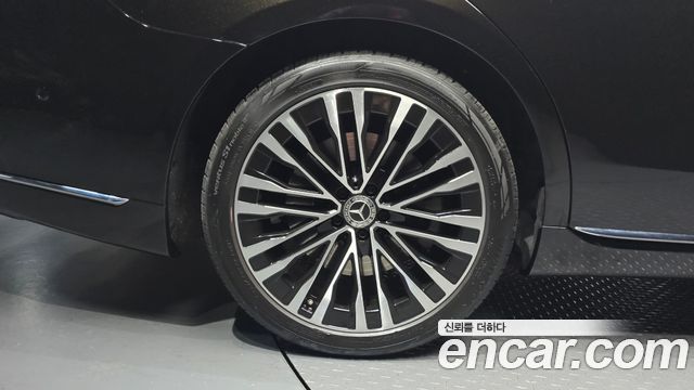 Mercedes-Benz S-Class 2021 — photo 5