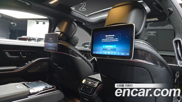 Mercedes-Benz S-Class 2021 — photo 24