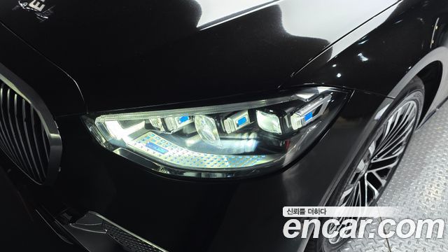 Mercedes-Benz S-Class 2021 — photo 8