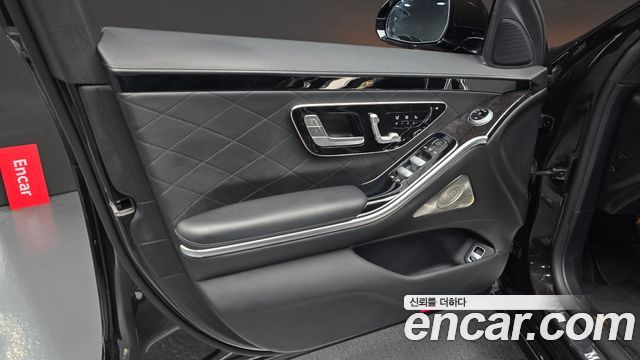 Mercedes-Benz S-Class 2021 — photo 14