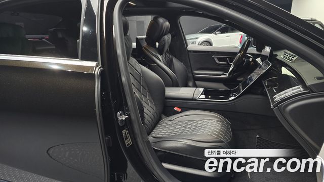 Mercedes-Benz S-Class 2021 — photo 16