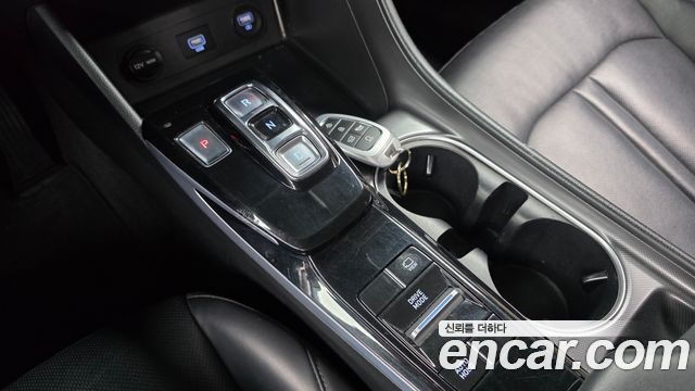 Hyundai Sonata 2022 — photo 9