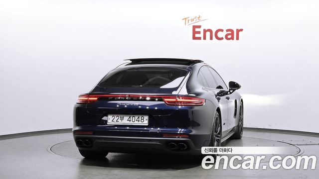 Porsche Panamera 2018 — photo 4