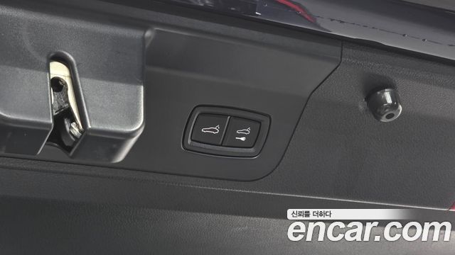 Porsche Panamera 2018 — photo 20