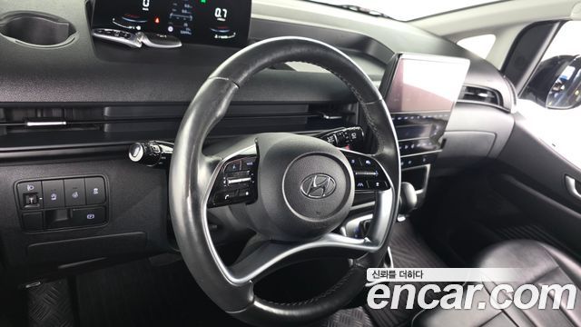 Hyundai Staria 2022 — photo 19