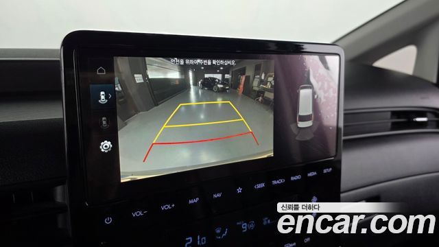Hyundai Staria 2022 — photo 21