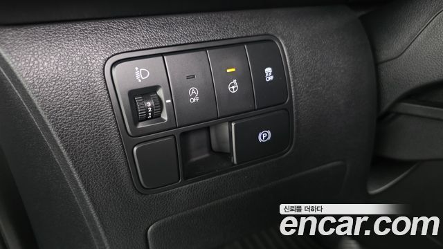 Hyundai Staria 2022 — photo 25