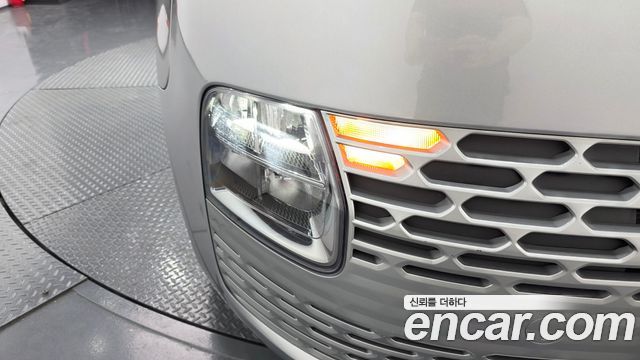 Hyundai Staria 2022 — photo 8
