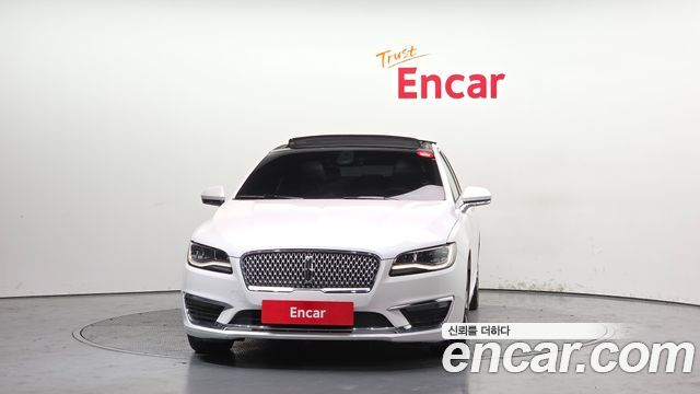 Lincoln MKZ 2017 — photo 3
