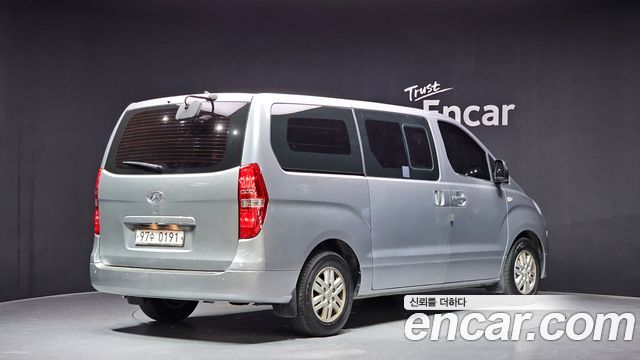 Hyundai Starex 2018 — photo 2