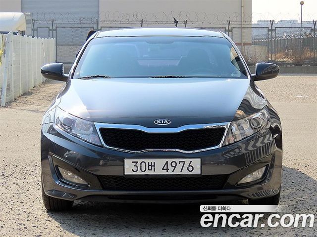 Kia K5 2012 — photo 1