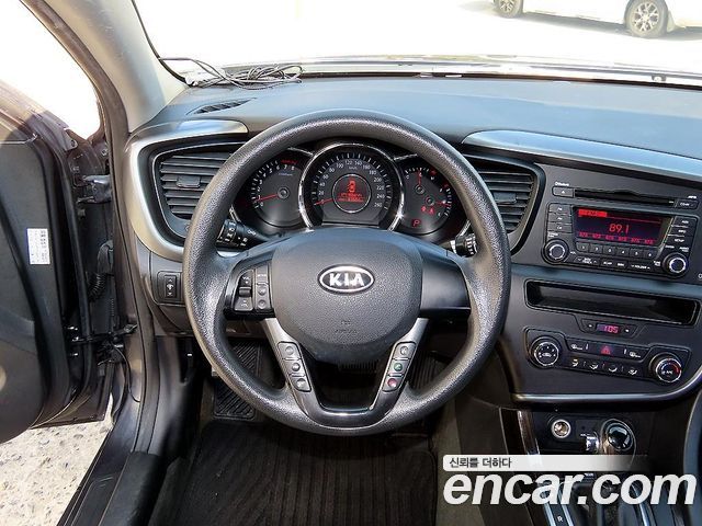 Kia K5 2012 — photo 6