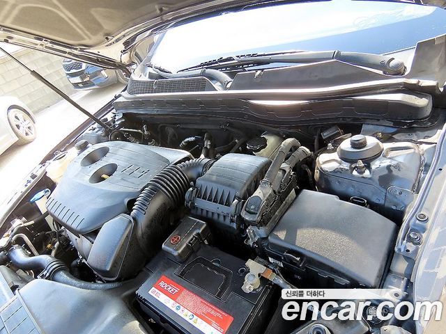 Kia K5 2012 — photo 16