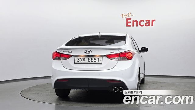 Hyundai AVANTE 2014 — photo 4