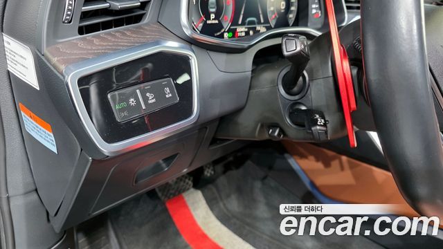Audi A6 2020 — photo 25