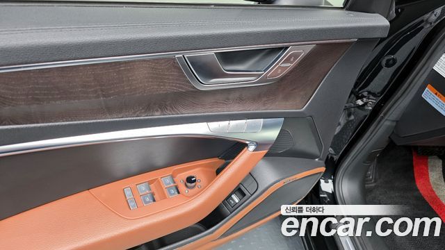 Audi A6 2020 — photo 26