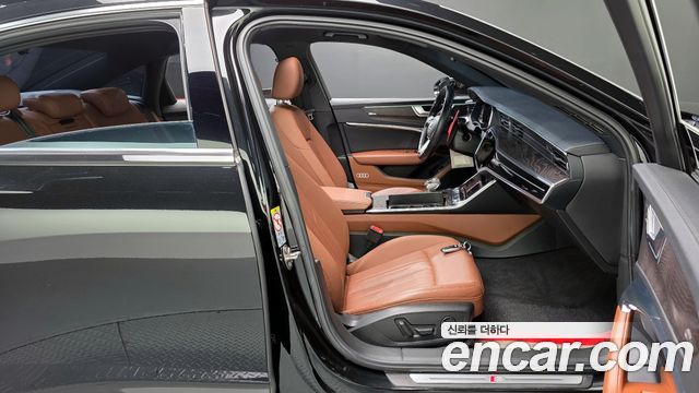 Audi A6 2020 — photo 16