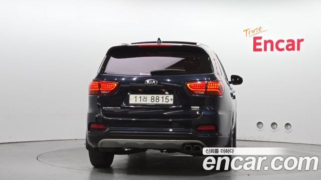 Kia Sorento 2019 — photo 4