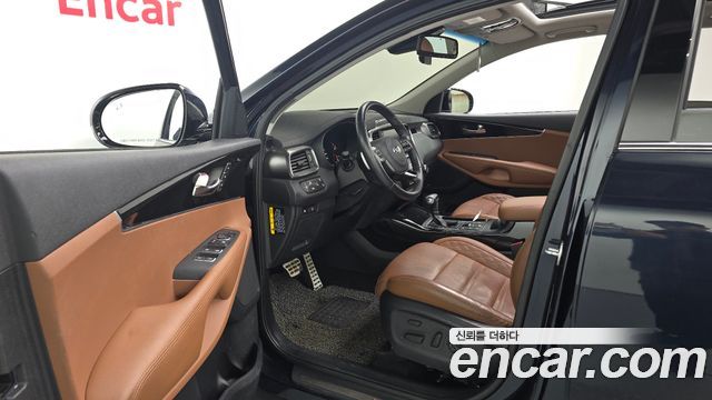 Kia Sorento 2019 — photo 13
