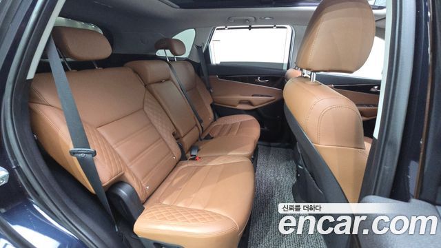 Kia Sorento 2019 — photo 18