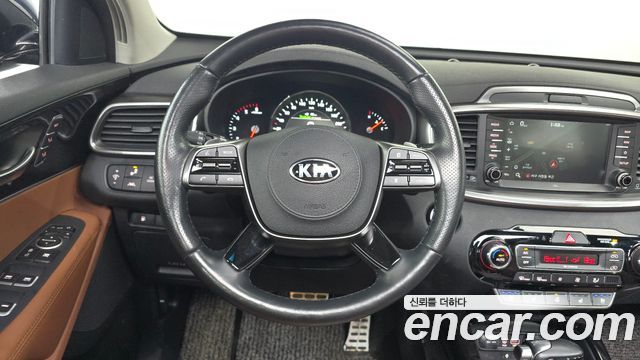 Kia Sorento 2019 — photo 19