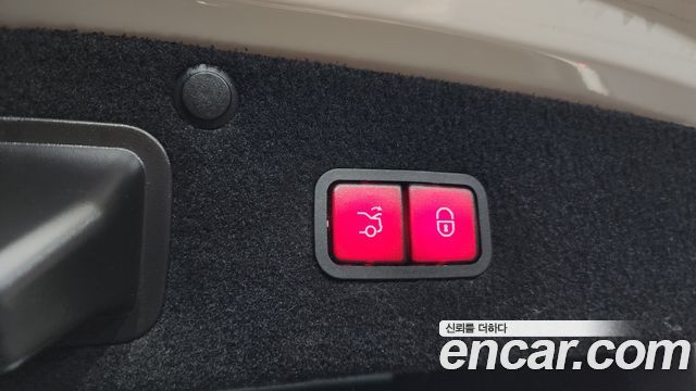 Mercedes-Benz S-Class 2019 — photo 17