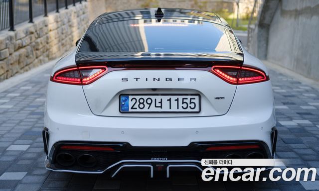 Kia Stinger 2019 — photo 12