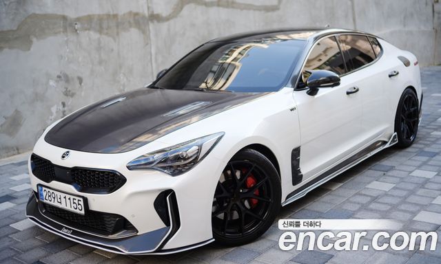 Kia Stinger 2019 — photo 13