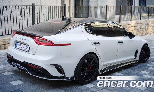 Kia Stinger 2019 — photo 14