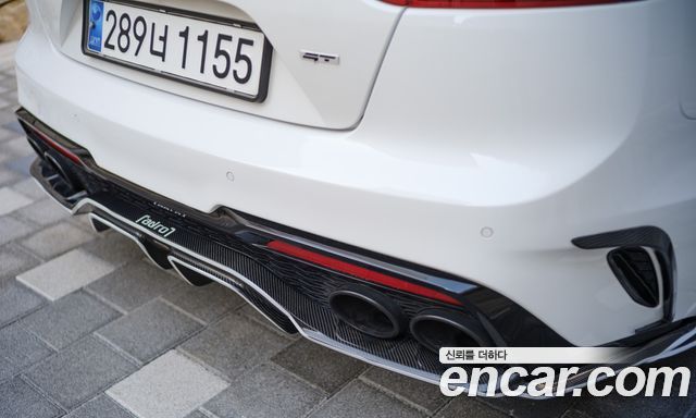 Kia Stinger 2019 — photo 18