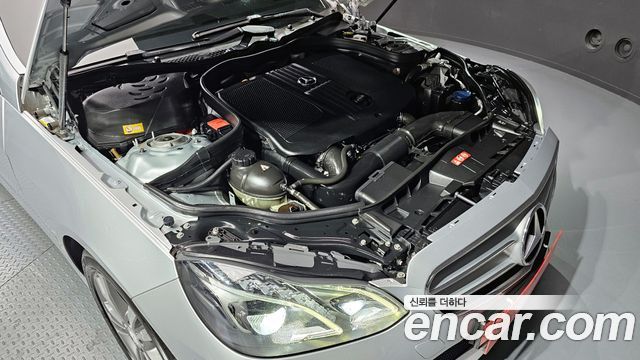 Mercedes-Benz E-Class 2014 — photo 6