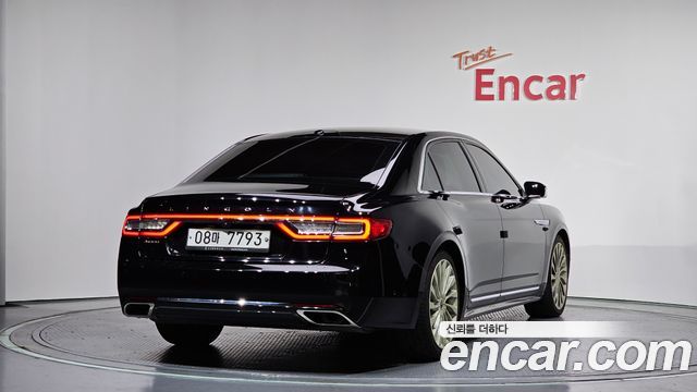 Lincoln Continental 2017 — photo 2
