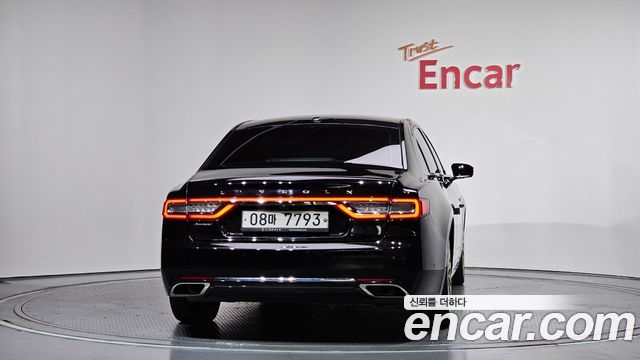 Lincoln Continental 2017 — photo 4