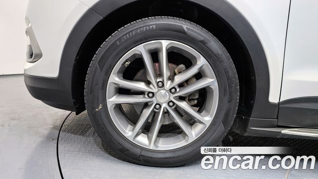 Hyundai Santafe 2016 — photo 5
