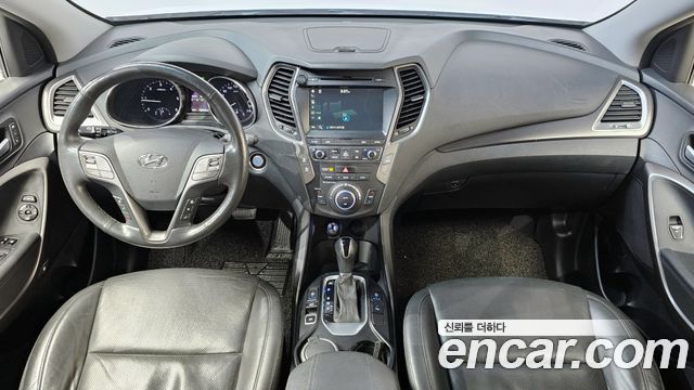 Hyundai Santafe 2016 — photo 7