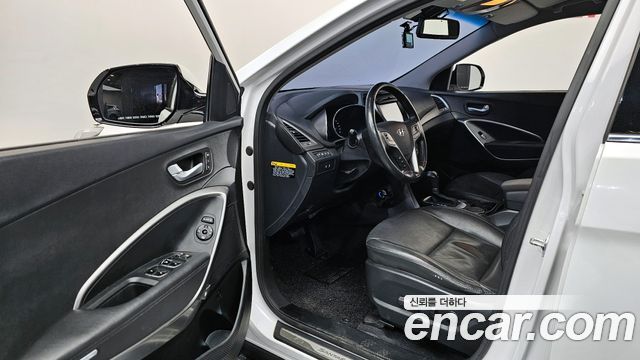 Hyundai Santafe 2016 — photo 10